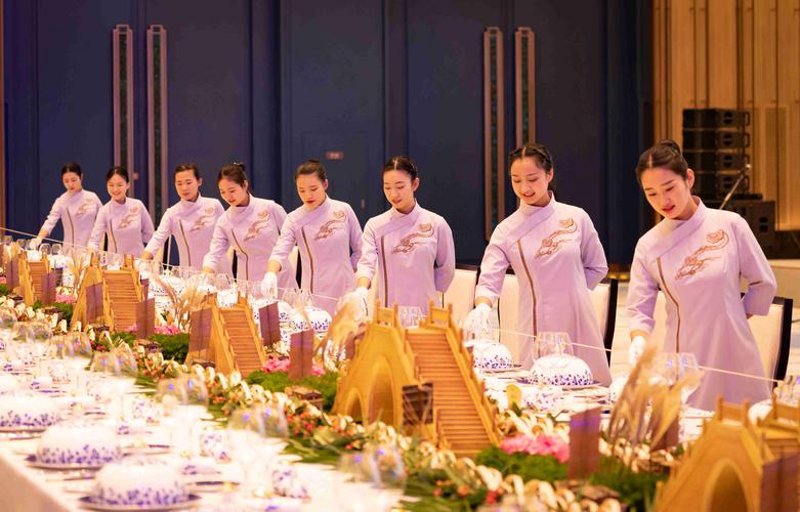 视频营销新风向：宣传片拍摄在现代企业中的重要性